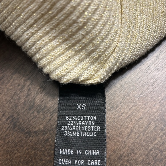 BCX Tunic Sweater - Picture 13 of 13